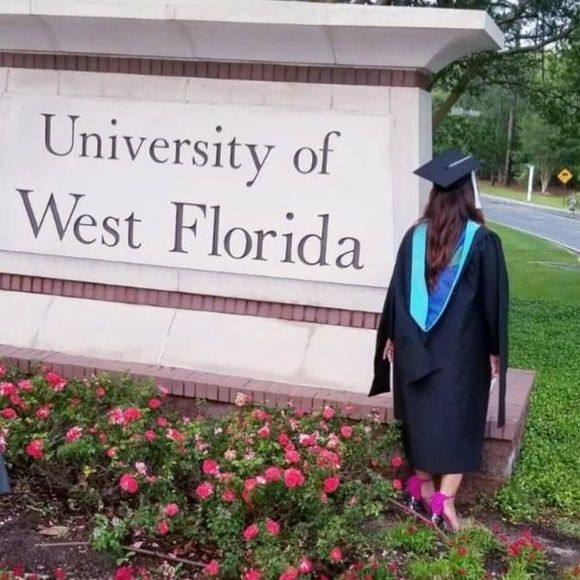 Meet your Posher, Bianca - Picture 1 of 1